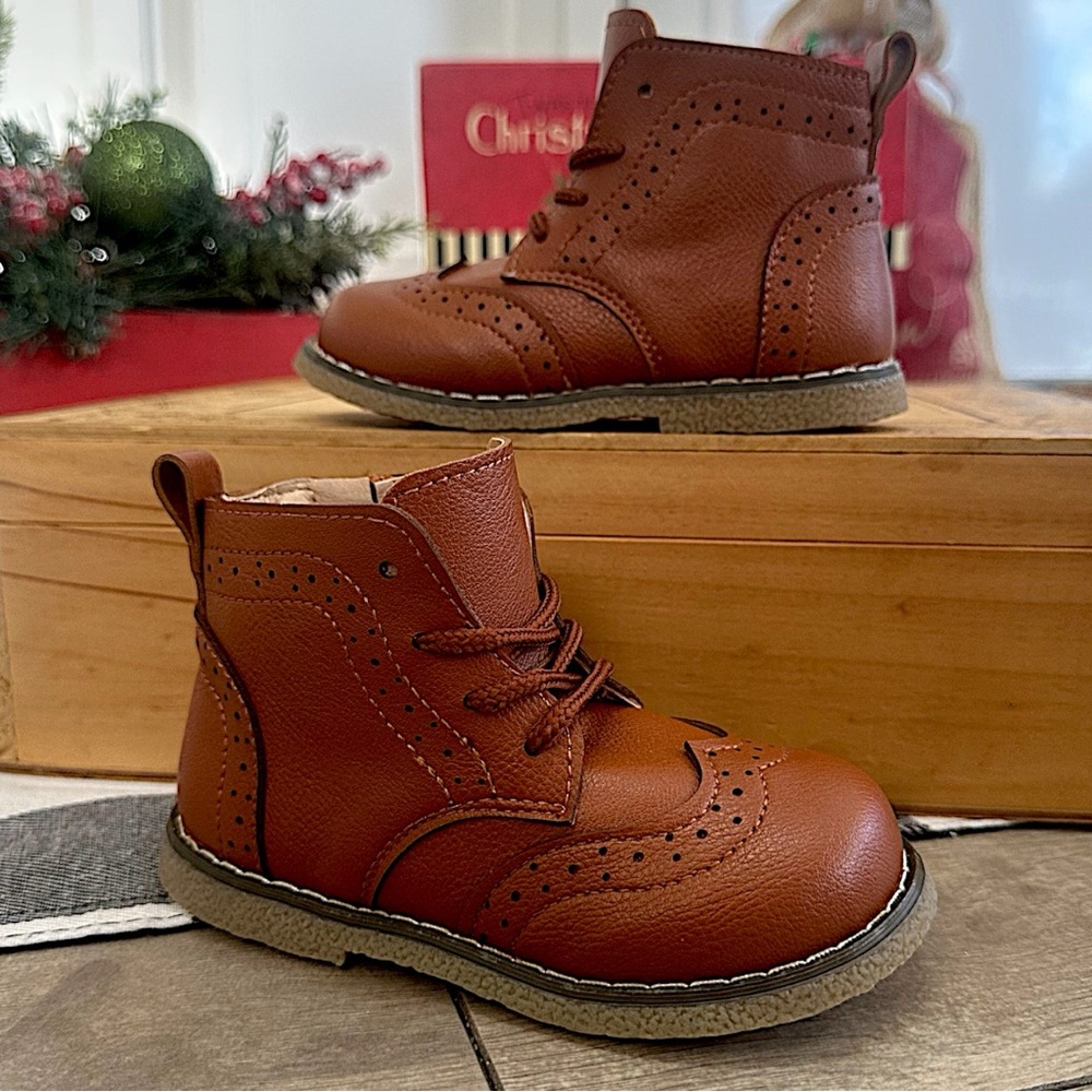 New MG Baby Brown Brogue Ankle Boots Toddler Size 7